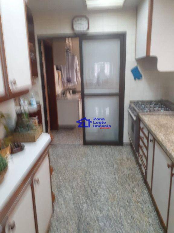 Apartamento à venda com 4 quartos, 210m² - Foto 16