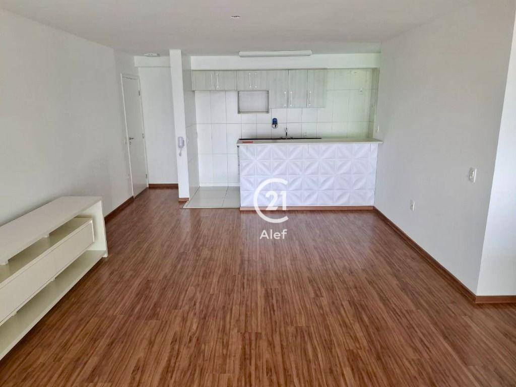 Apartamento para alugar com 2 quartos, 108m² - Foto 3