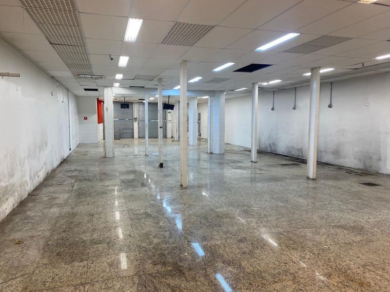 Sobrado à venda com 3 quartos, 216m² - Foto 3