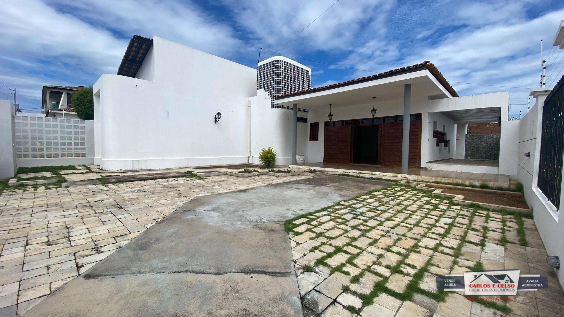 Casa, 5 quartos, 248 m² - Foto 1