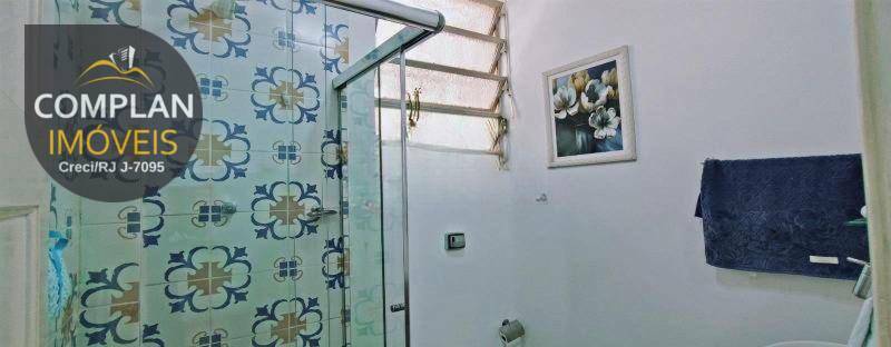 Casa de Condomínio à venda com 4 quartos, 230m² - Foto 31