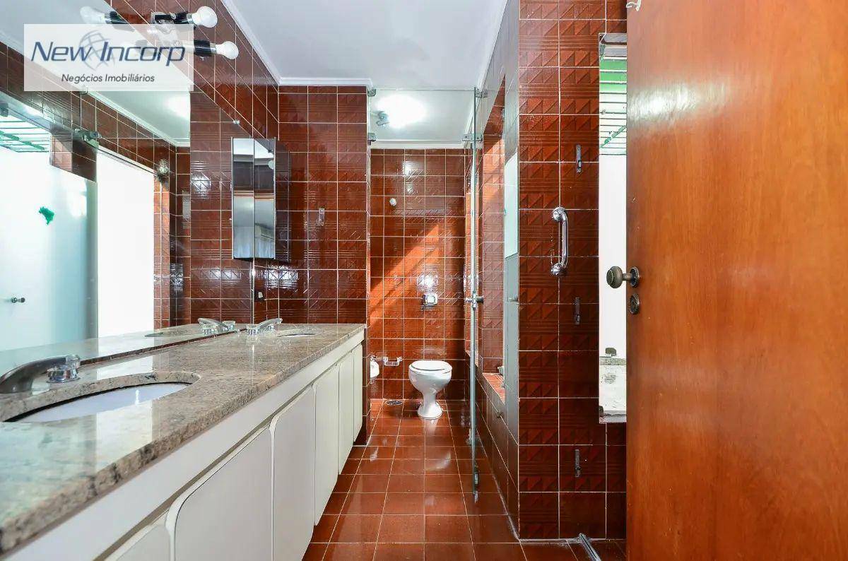 Sobrado à venda com 3 quartos, 264m² - Foto 24