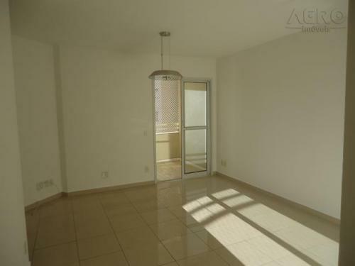 Apartamento à venda com 2 quartos, 65m² - Foto 1