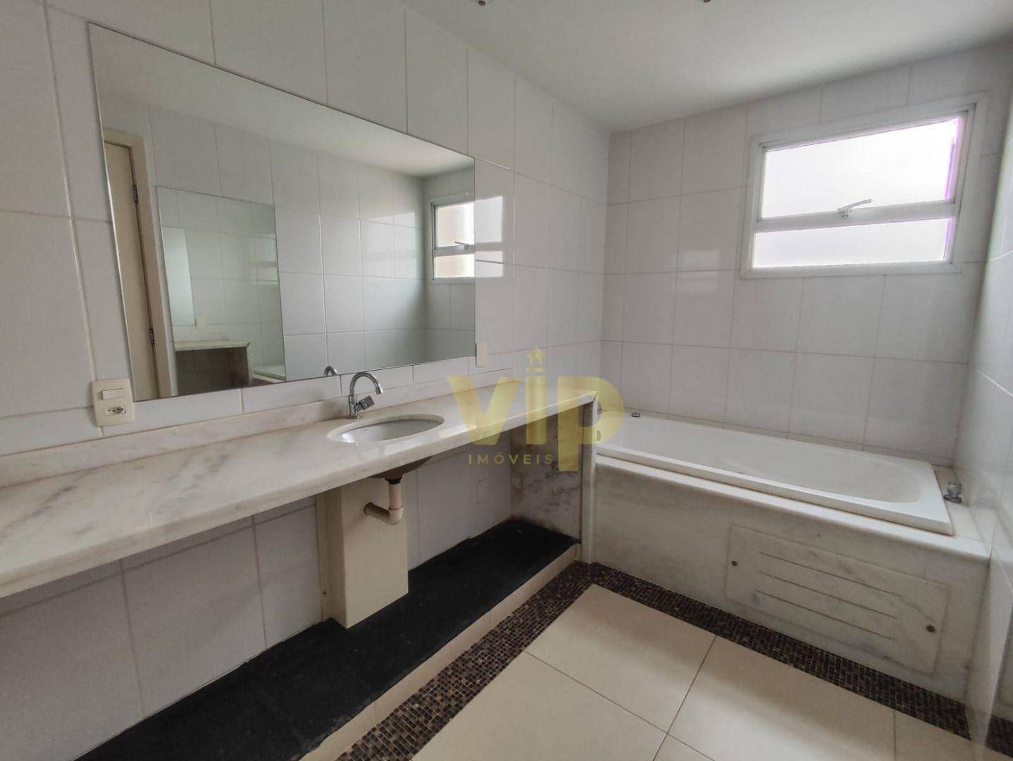 Apartamento à venda com 3 quartos, 150m² - Foto 7