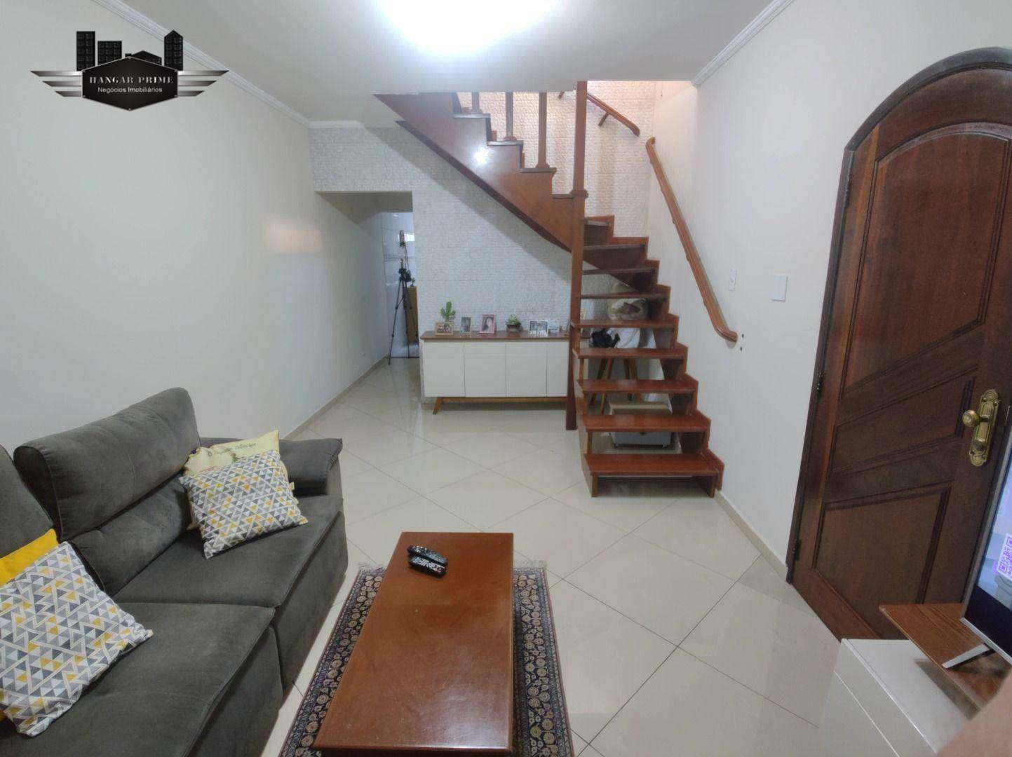 Casa à venda com 4 quartos, 120m² - Foto 2