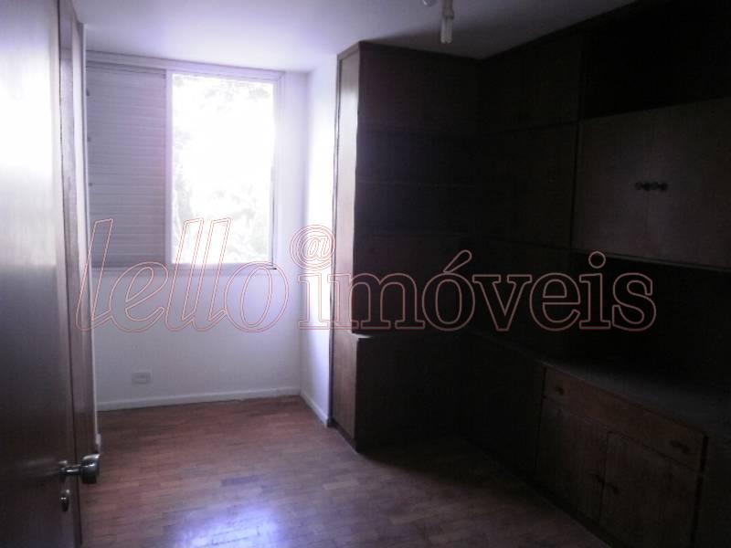 Apartamento para alugar com 3 quartos, 138m² - Foto 6