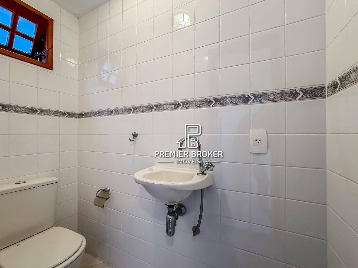 Casa de Condomínio à venda com 4 quartos, 230m² - Foto 32