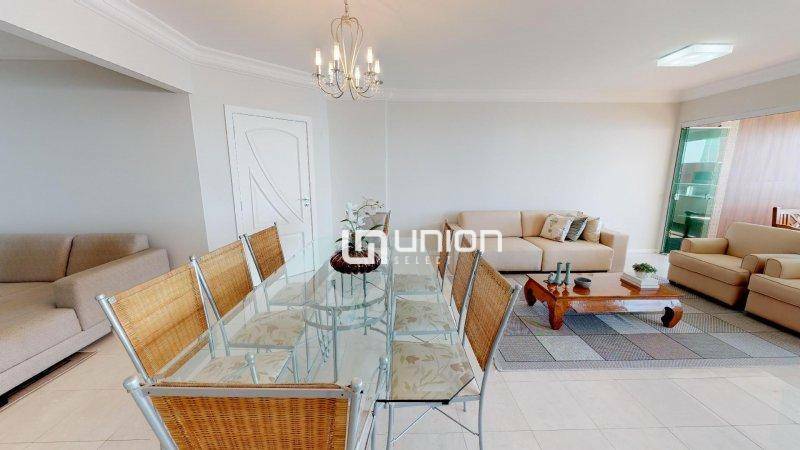 Apartamento à venda com 3 quartos, 149m² - Foto 13