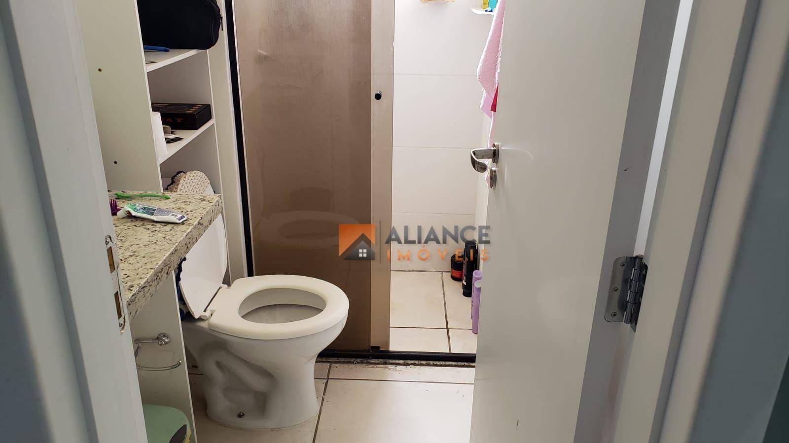 Apartamento à venda com 2 quartos, 45m² - Foto 19