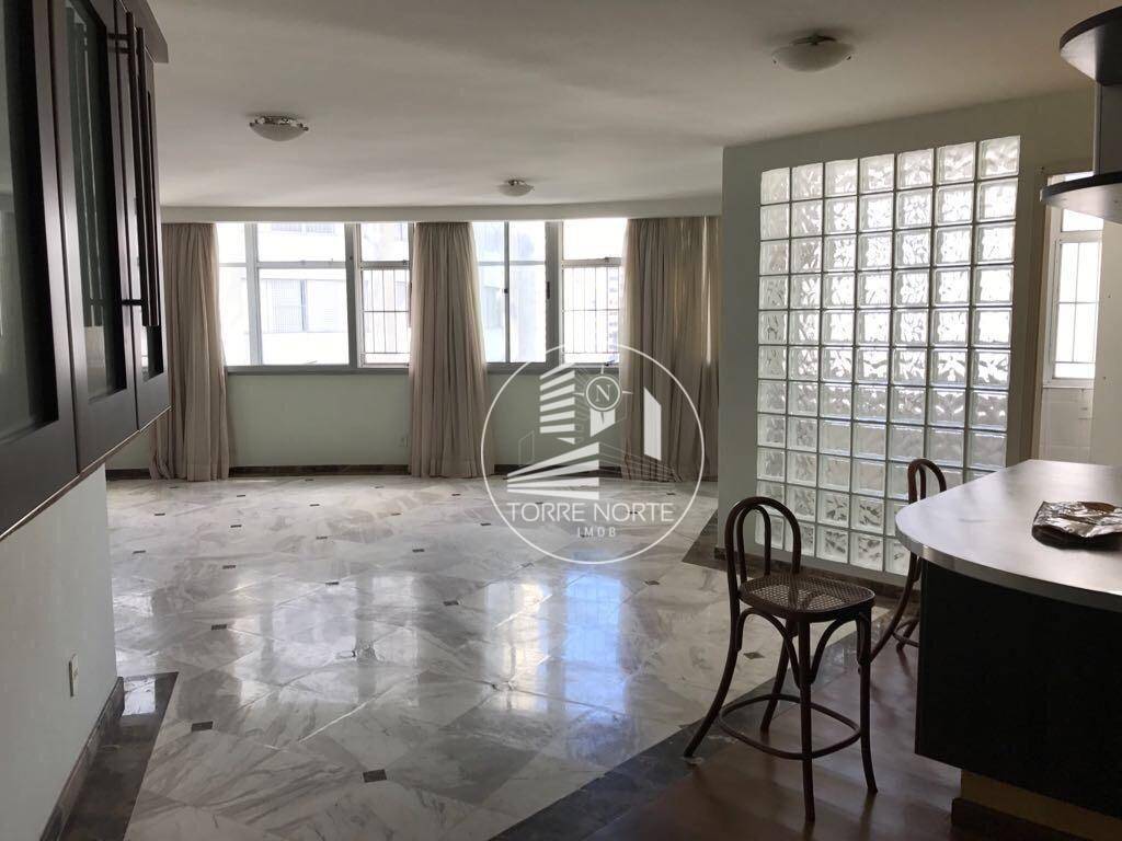 Apartamento à venda com 3 quartos, 188m² - Foto 8