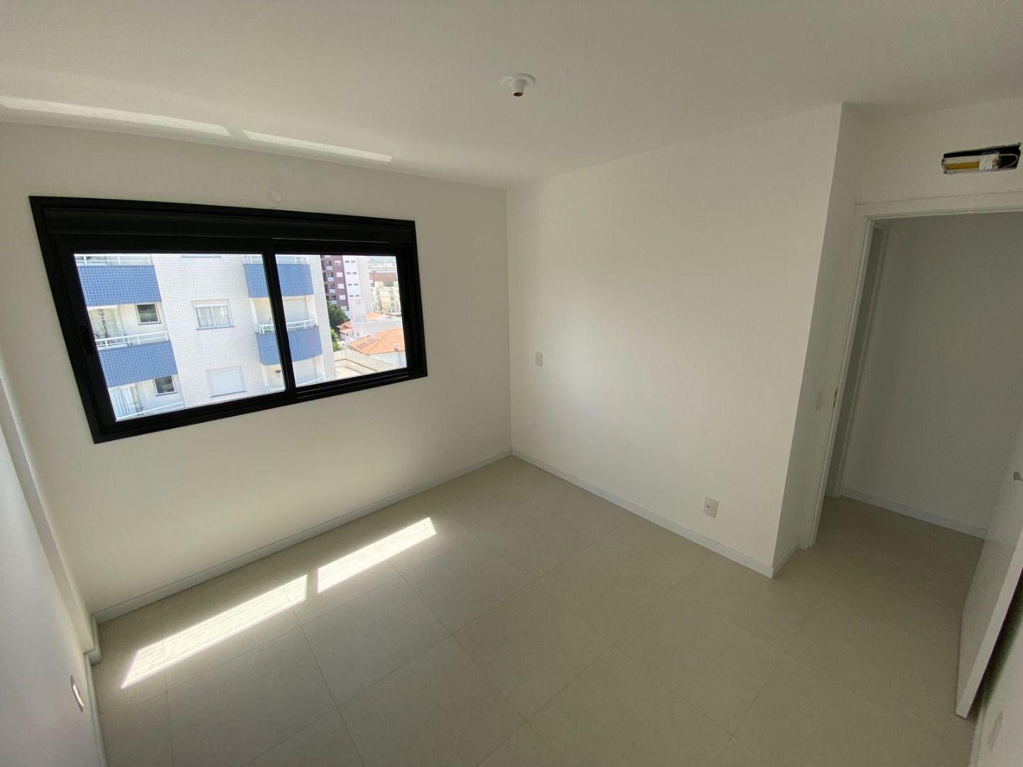 Apartamento à venda com 1 quarto, 45m² - Foto 21