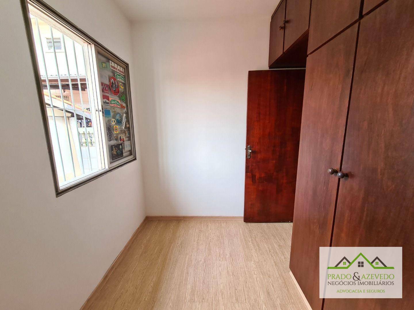 Casa à venda com 3 quartos, 110m² - Foto 14