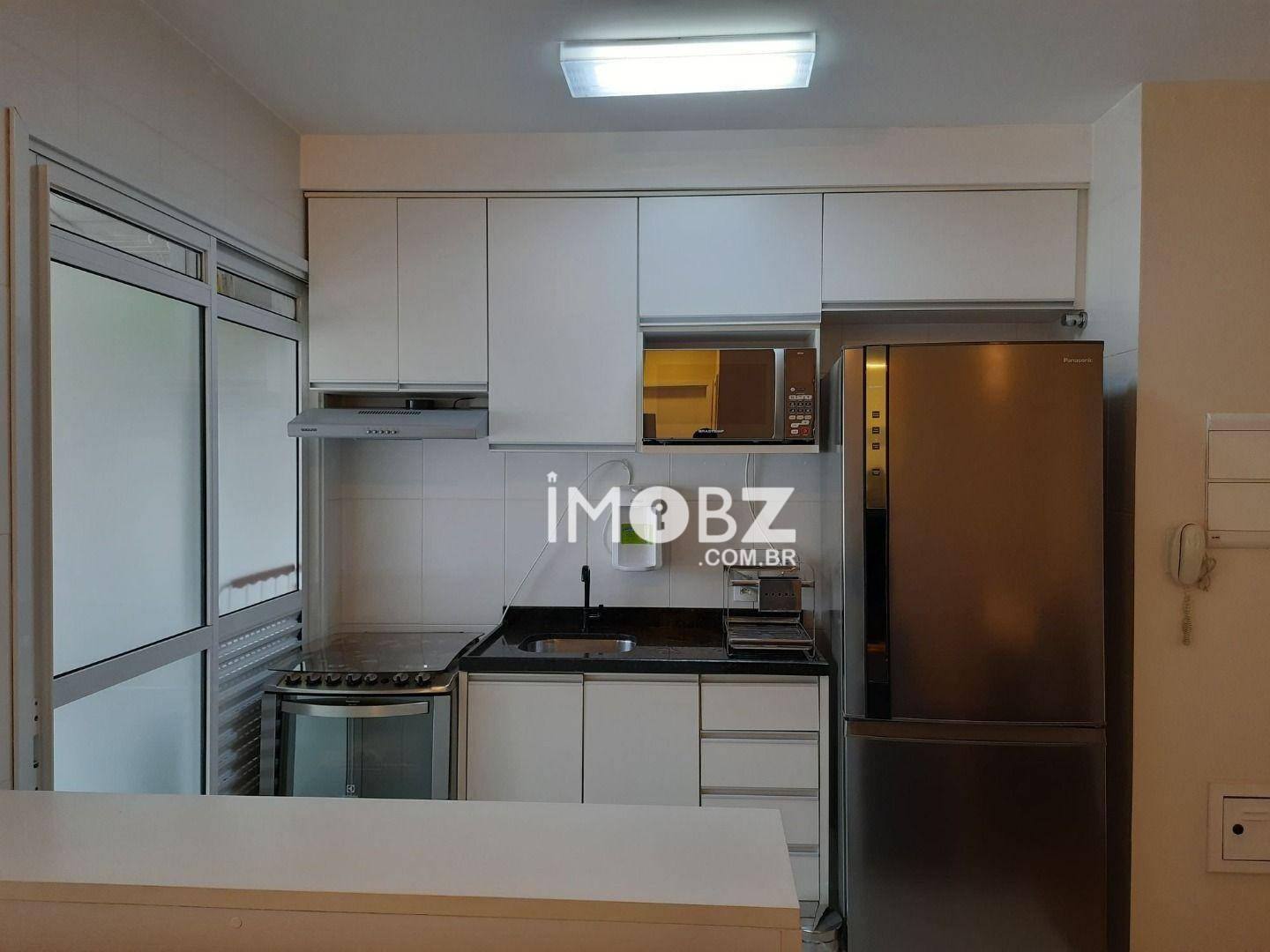 Apartamento à venda com 2 quartos, 69m² - Foto 7