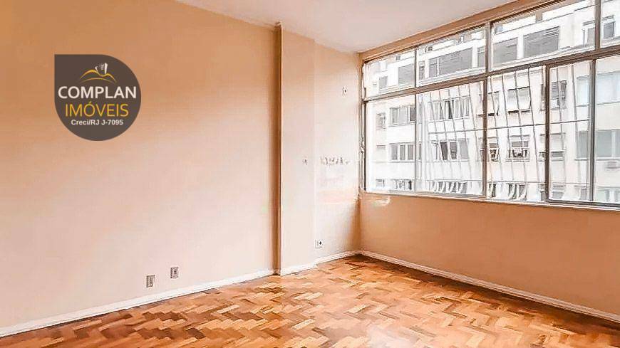 Apartamento à venda com 4 quartos, 150m² - Foto 12