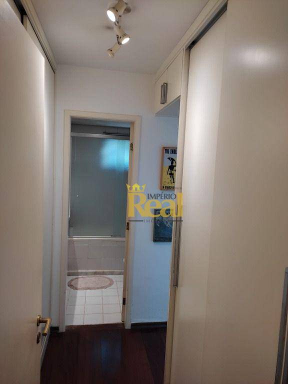 Apartamento à venda com 3 quartos, 130m² - Foto 28