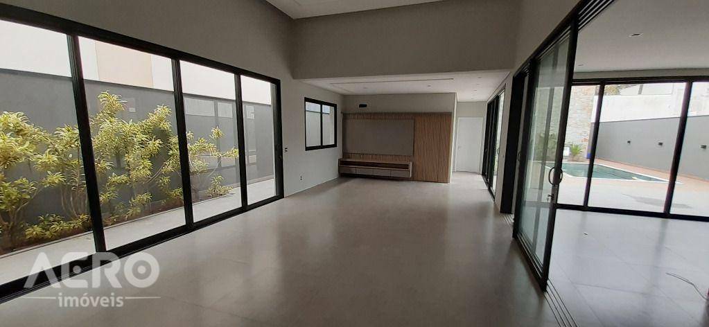 Casa de Condomínio à venda com 3 quartos, 350m² - Foto 4