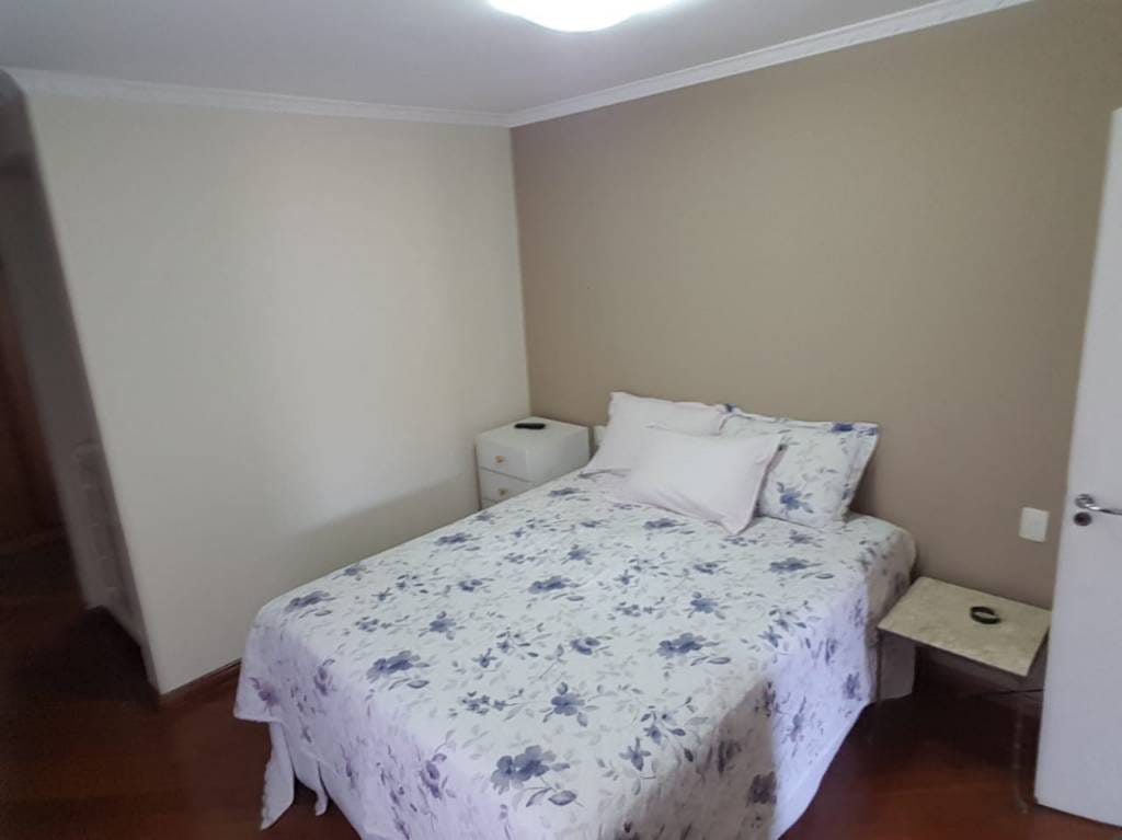 Apartamento à venda com 3 quartos, 145m² - Foto 12