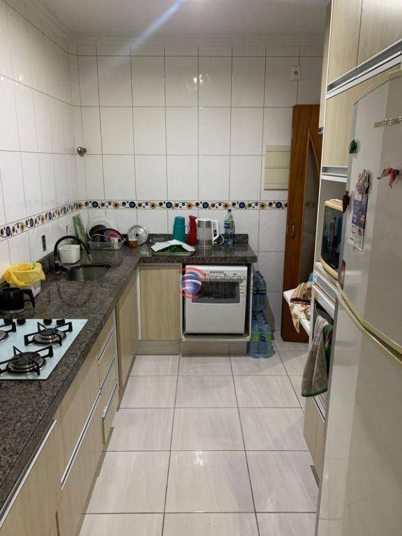 Sobrado à venda com 3 quartos, 86m² - Foto 13