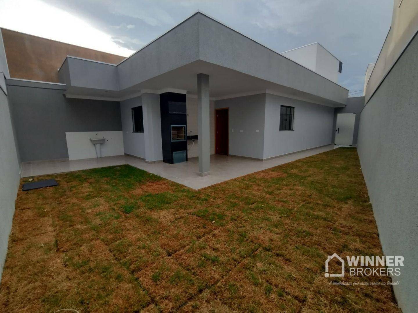 Casa à venda com 3 quartos, 87m² - Foto 4