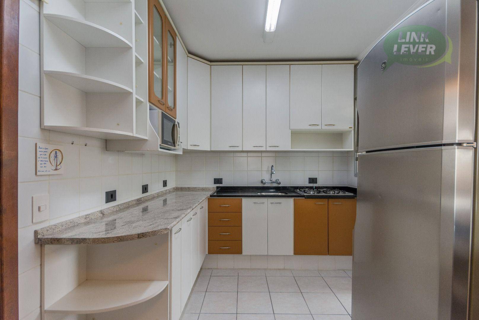 Apartamento para alugar com 2 quartos, 88m² - Foto 40