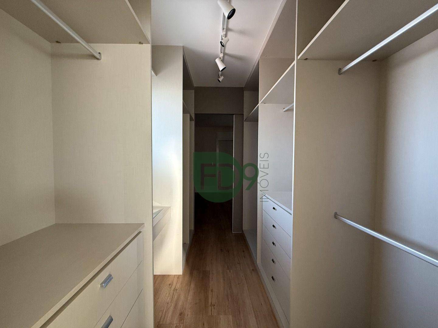 Apartamento à venda e aluguel com 3 quartos, 250m² - Foto 21