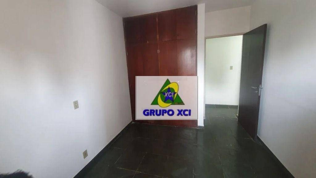 Apartamento à venda com 2 quartos, 74m² - Foto 10