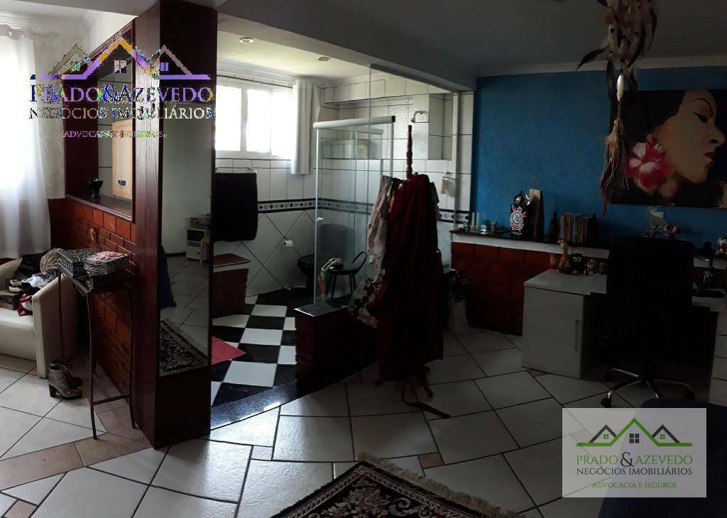 Casa à venda com 4 quartos, 300m² - Foto 15