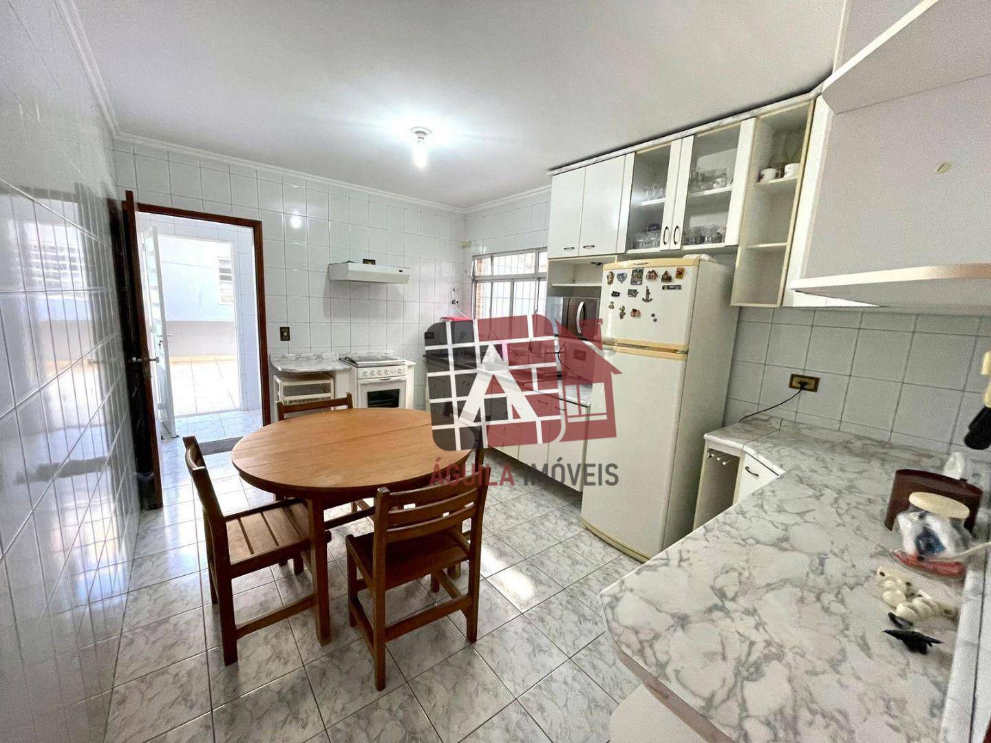 Sobrado à venda com 3 quartos, 206m² - Foto 14