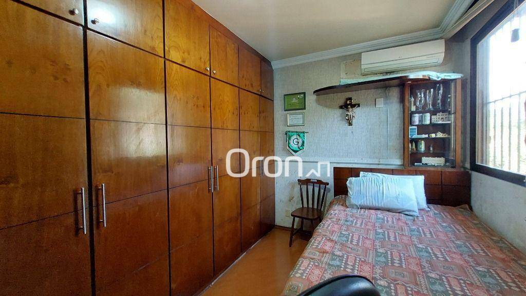 Sobrado à venda com 4 quartos, 338m² - Foto 13