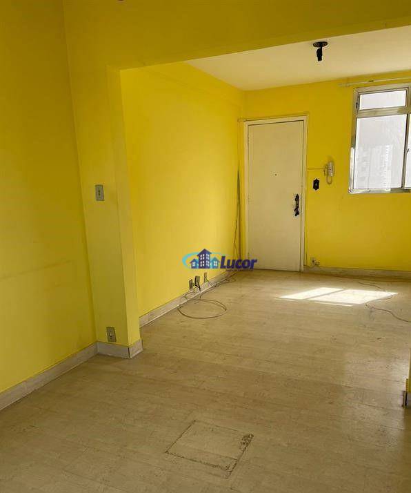 Apartamento à venda com 2 quartos, 56m² - Foto 10