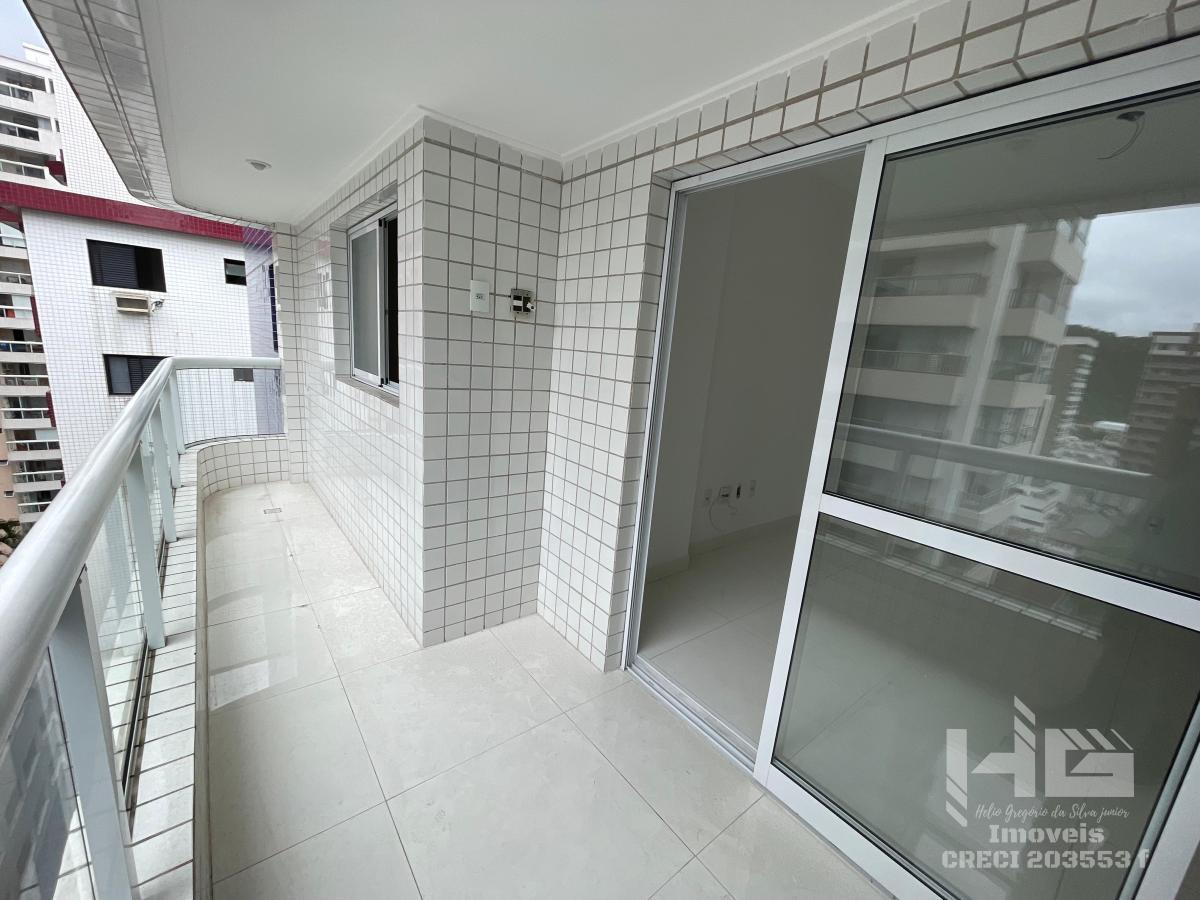 Apartamento à venda com 2 quartos, 68m² - Foto 2