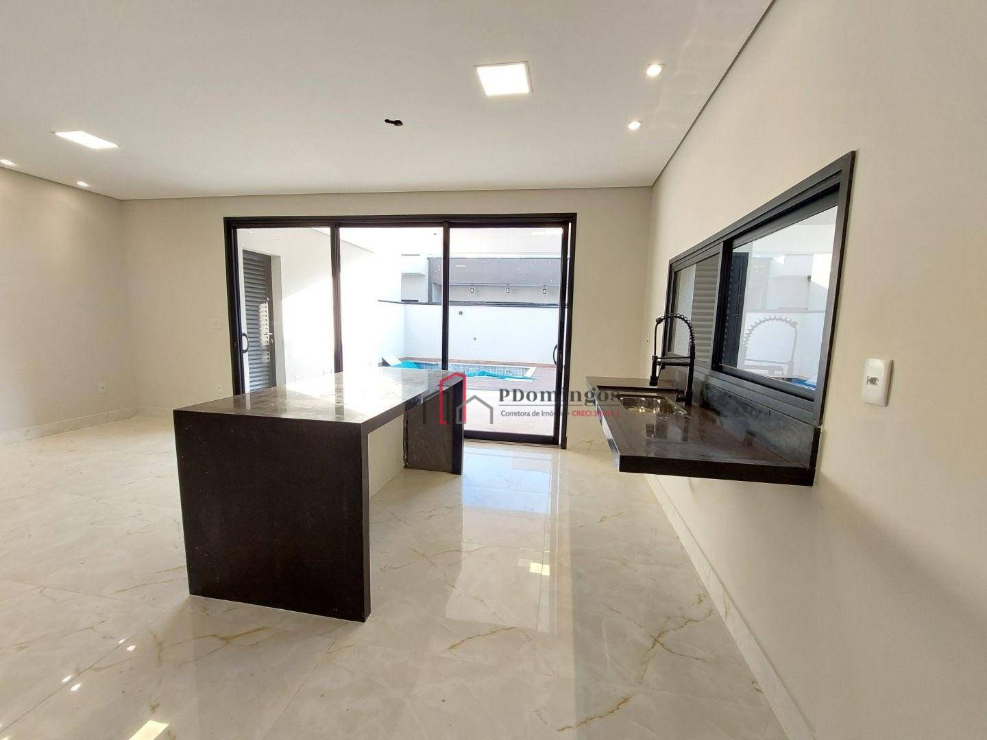 Sobrado à venda com 3 quartos, 209m² - Foto 8