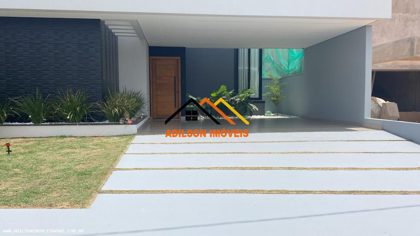 Casa à venda com 3 quartos, 375m² - Foto 1