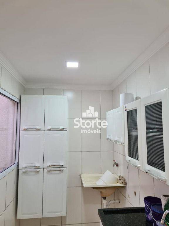 Apartamento à venda com 2 quartos, 46m² - Foto 1