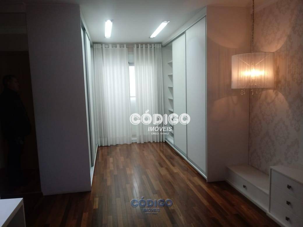 Apartamento à venda com 3 quartos, 134m² - Foto 9