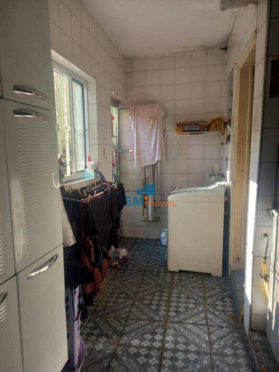 Casa à venda com 3 quartos, 120m² - Foto 2