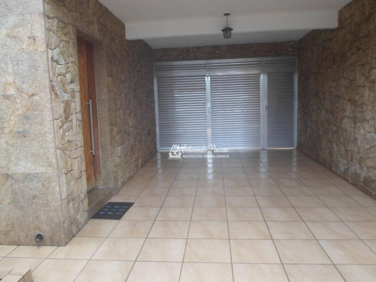 Casa à venda com 3 quartos, 240m² - Foto 5