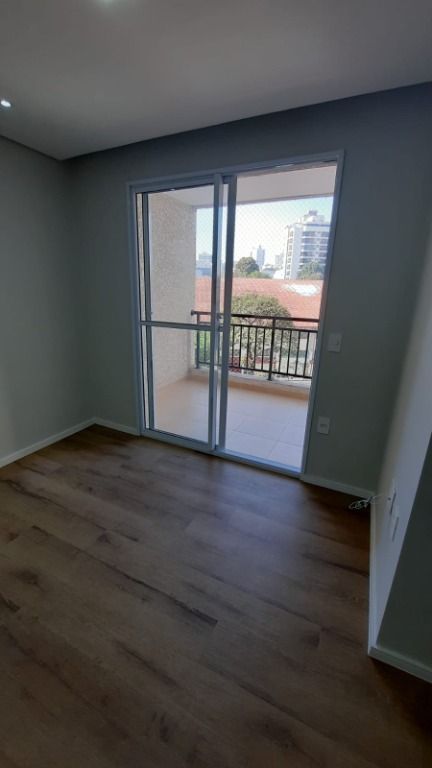 Apartamento à venda com 2 quartos, 65m² - Foto 8