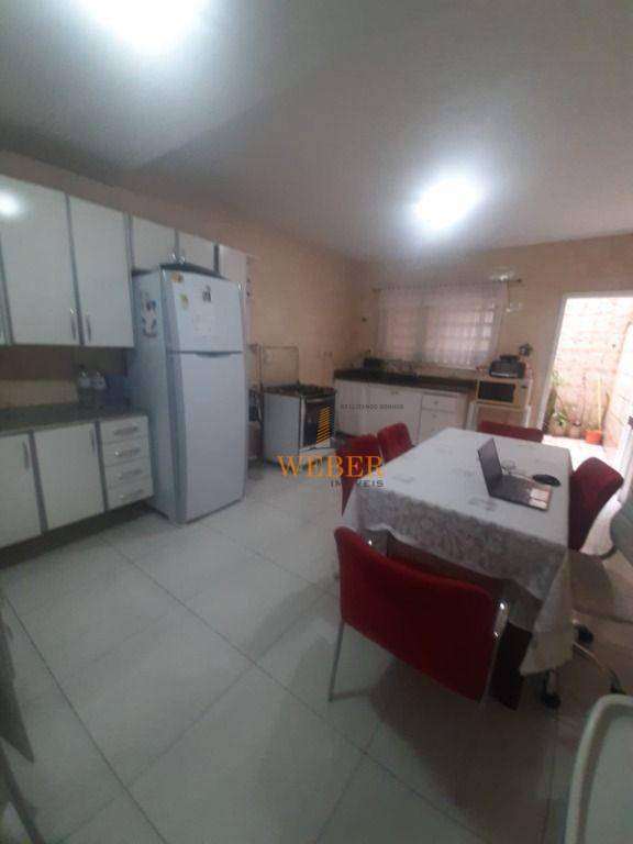 Sobrado à venda com 2 quartos, 111m² - Foto 22