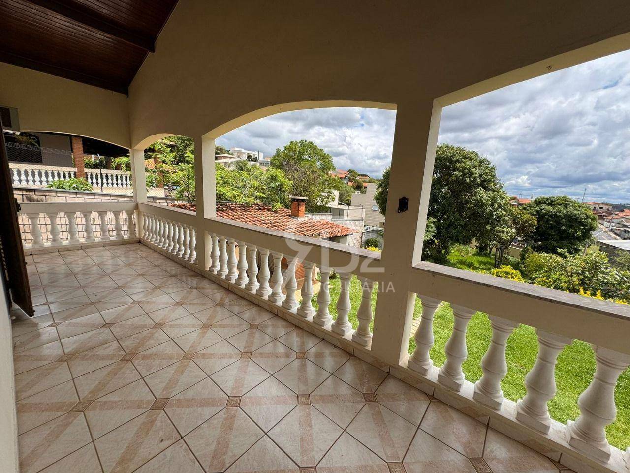 Casa de Condomínio à venda com 3 quartos, 249m² - Foto 17