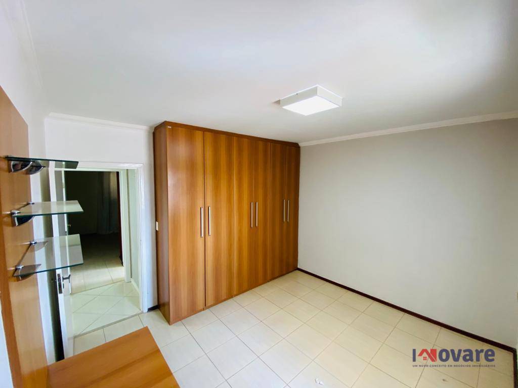 Apartamento à venda com 3 quartos, 152m² - Foto 14