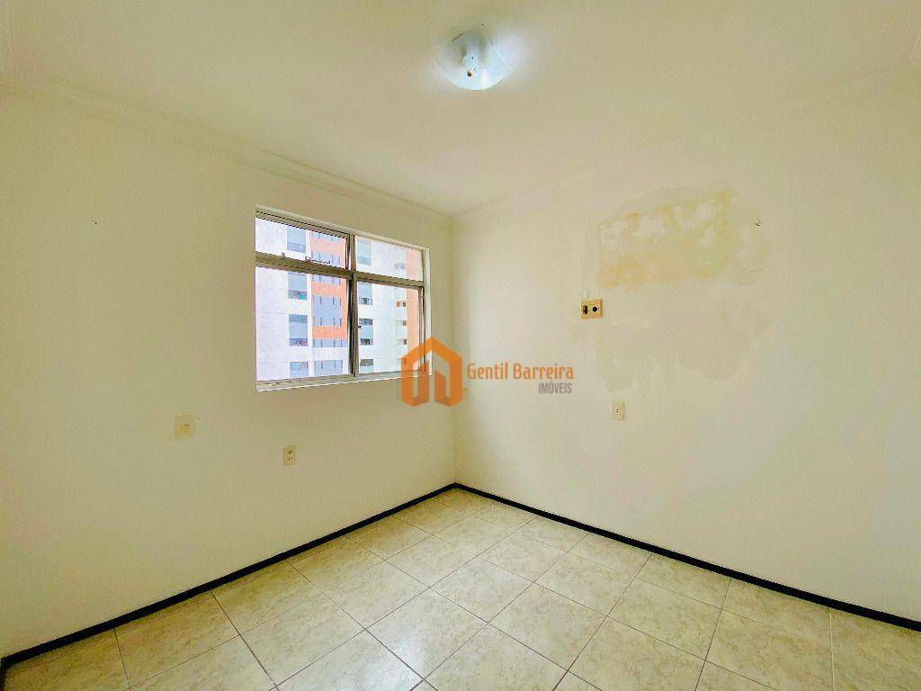 Apartamento à venda com 3 quartos, 203m² - Foto 16