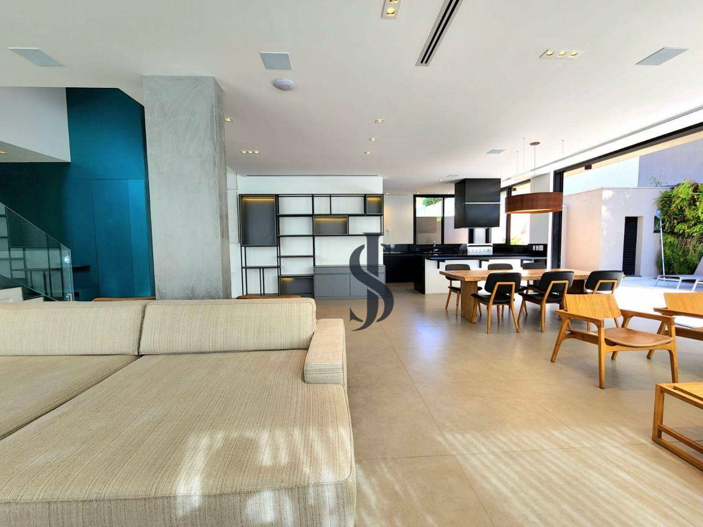 Casa à venda com 3 quartos, 373m² - Foto 4