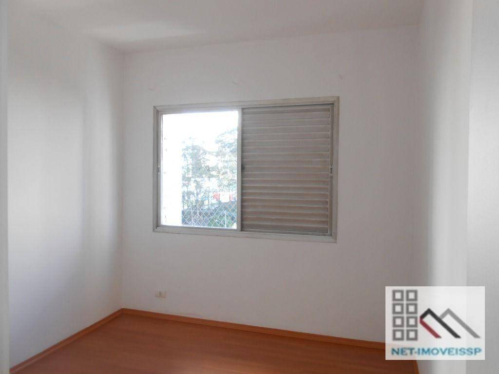 Apartamento para alugar com 4 quartos, 130m² - Foto 19