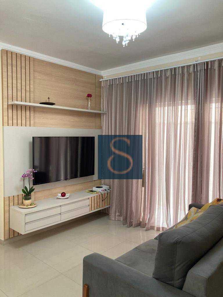 Sobrado à venda com 4 quartos, 200m² - Foto 13