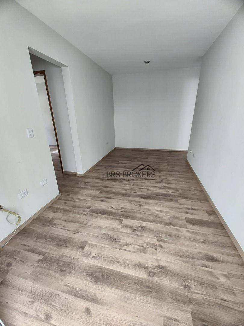 Apartamento à venda com 2 quartos, 49m² - Foto 3