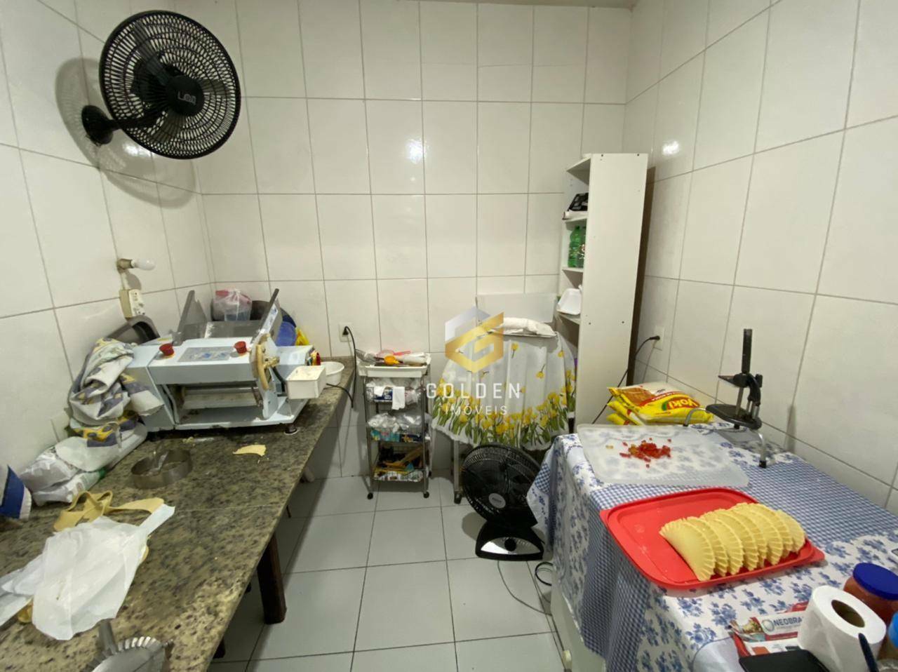 Sobrado à venda com 3 quartos, 195m² - Foto 28