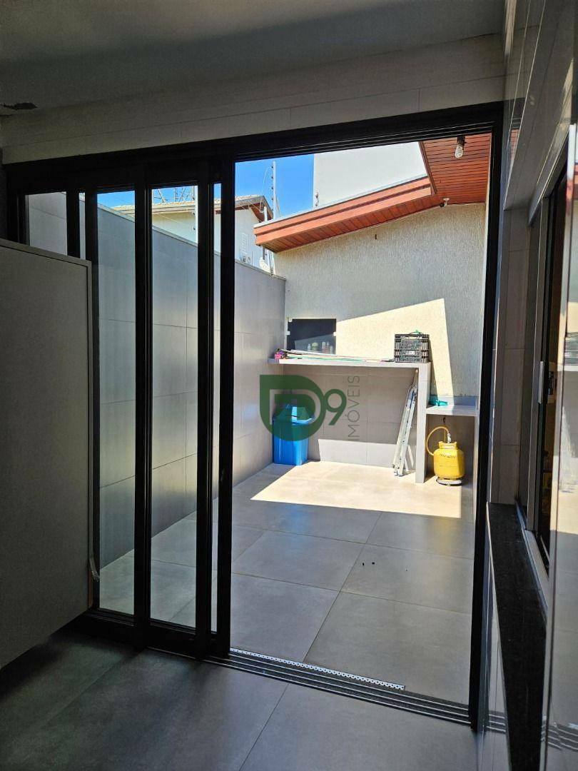 Casa à venda com 3 quartos, 180m² - Foto 8