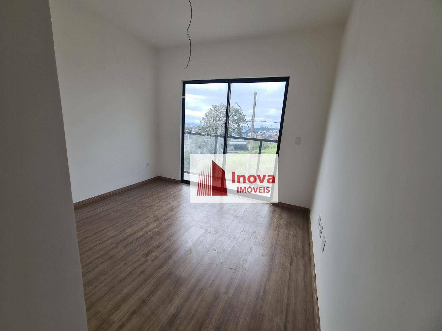 Casa à venda com 3 quartos, 150m² - Foto 14