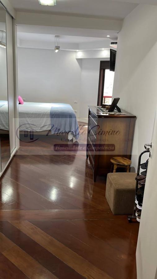 Apartamento para alugar com 4 quartos, 190m² - Foto 21